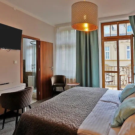 Pilgrim Hotel 3*